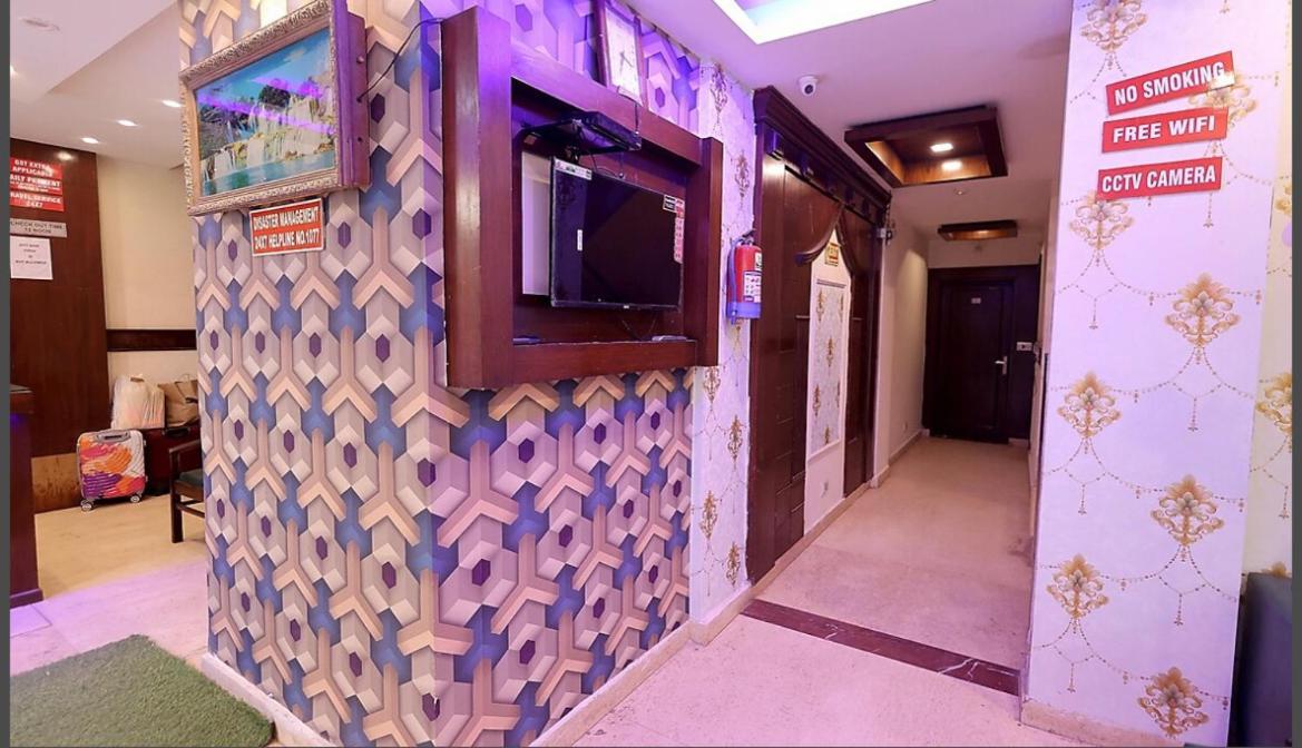 Hotel Gaylord International - New Delhi Bagian luar foto